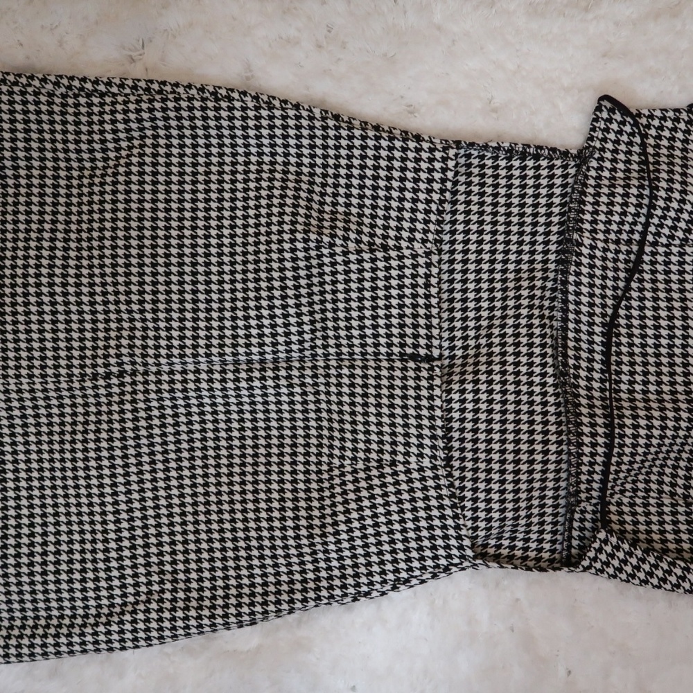 Rococo Houndstooth Open Back Bodycon Mini Dress NWT Medium - Picture 9 of 9